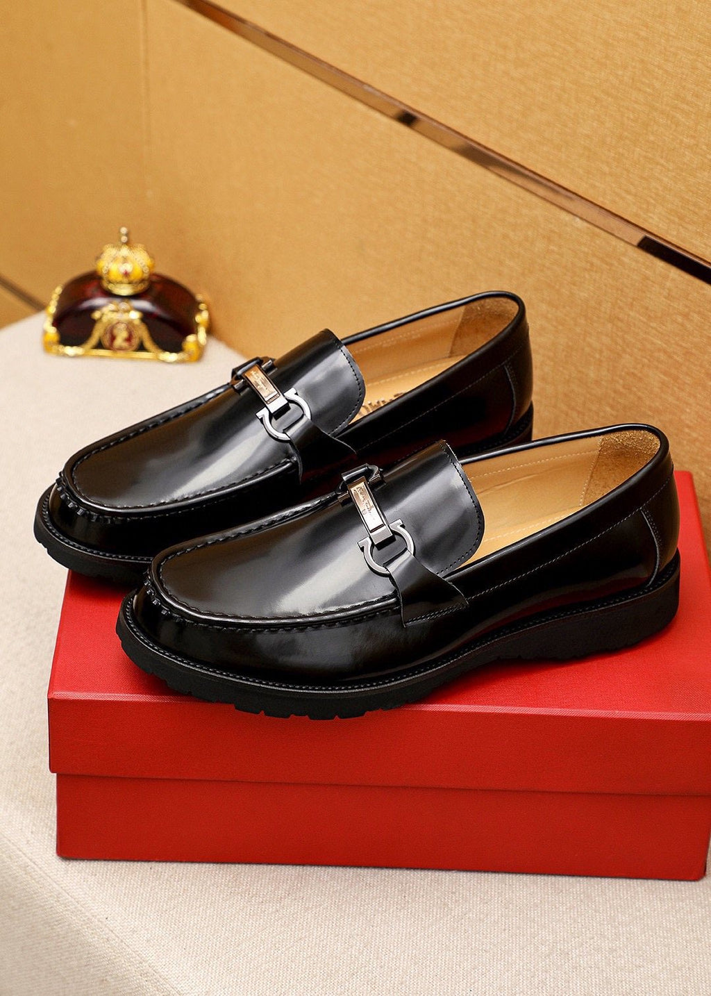 Ferragamo Black Bit Loafers — front